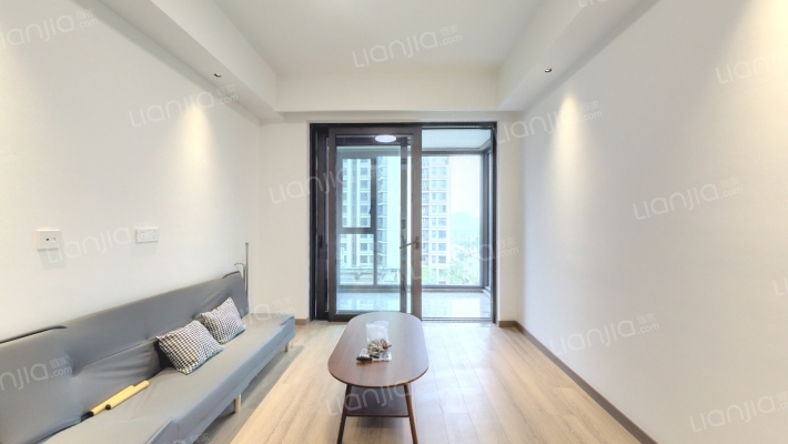 临港天宸二手房实景图