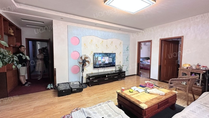 聚兴家园二手房实景图