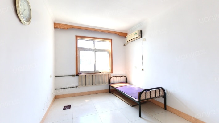 花格小区二手房实景图