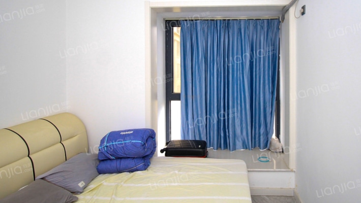 常綠大yue城，两室两厅一卫住着舒适-卧室B