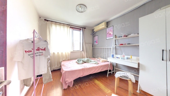 顶秀金石家园二手房实景图