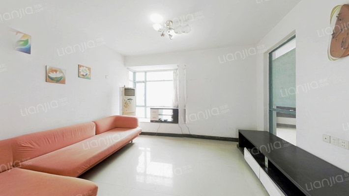 象湖威尼斯二手房实景图