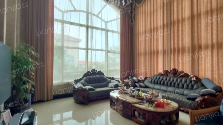 蔚蓝海岸二手房实景图