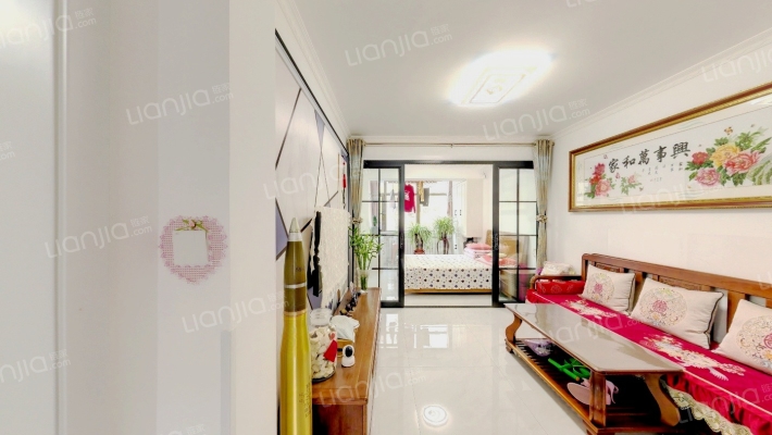 长虹厂家属院二手房实景图