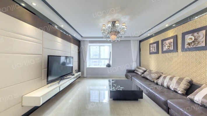 长江一百二手房实景图