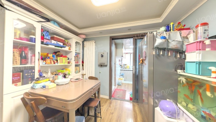 科研新村二手房实景图