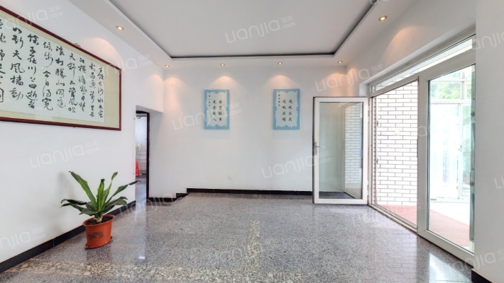 芳草园别墅二手房实景图