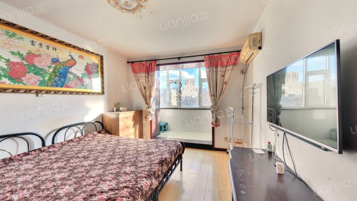 省水电院宿舍二手房实景图