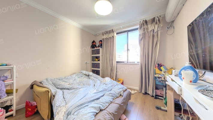 东三小区二手房实景图