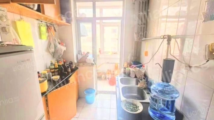 双塔中学小区 3室2厅 南 北-厨房