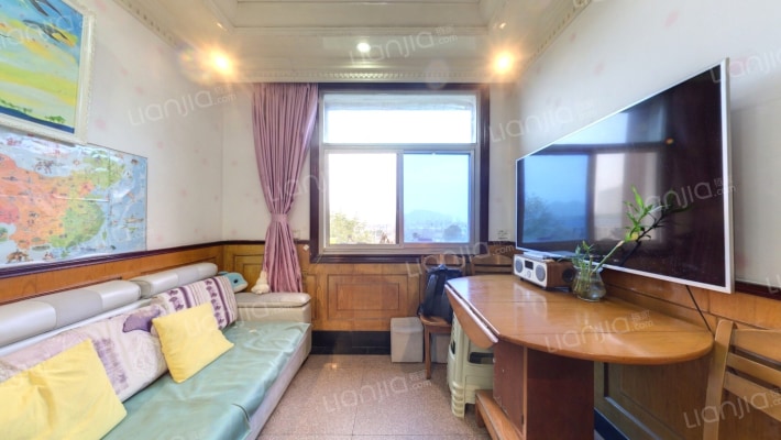 龙山化工总厂厂区二手房实景图