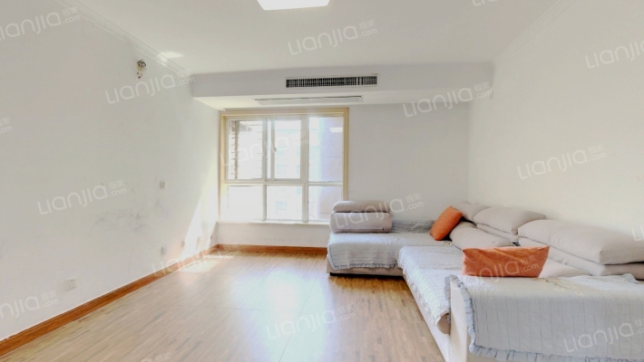 国宾中央区二手房实景图