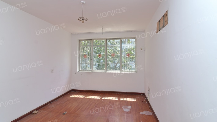 晨沐路二手房实景图