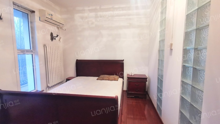 70年大产权，房证满二，次新房，通勤北京，交通方便。-卧室D