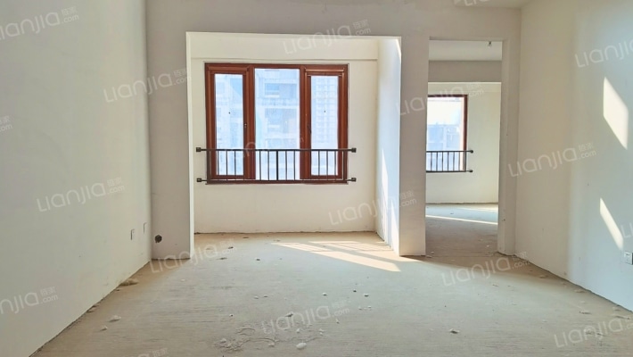 鸿坤理想尔湾 3室2厅 南 北-客厅