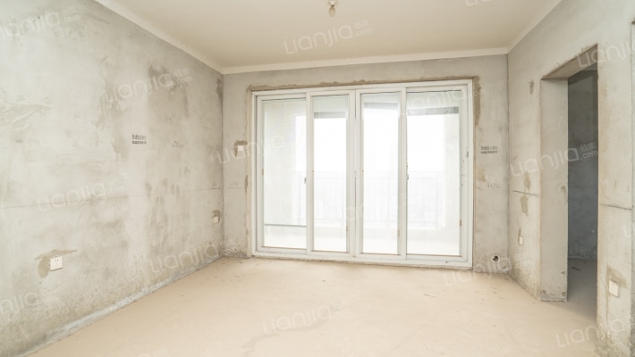 三泰国际公馆二手房实景图