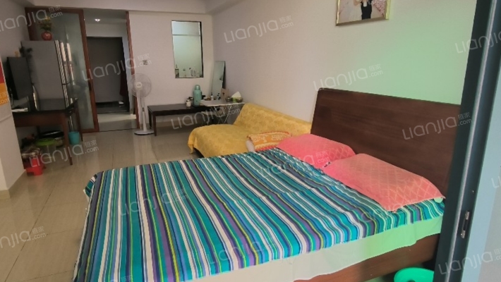 水岸椰风二手房实景图