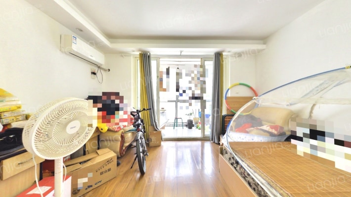 杨泰春城二手房实景图