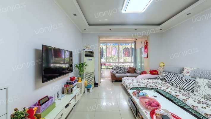 怡水居二手房实景图