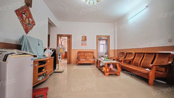 卡奇大厦二手房实景图