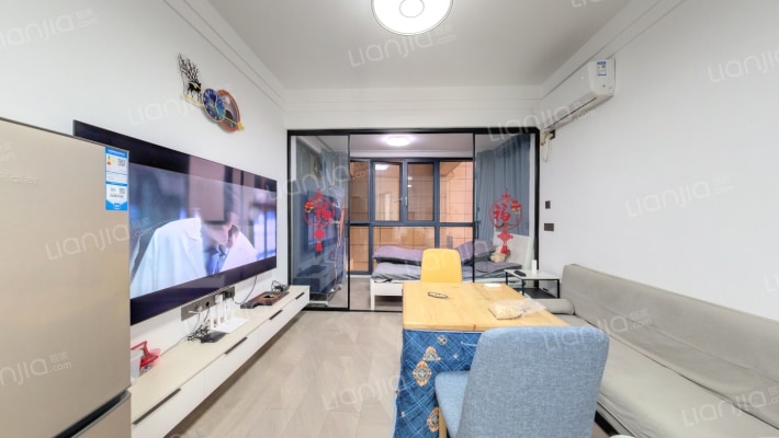 绿色金典二手房实景图