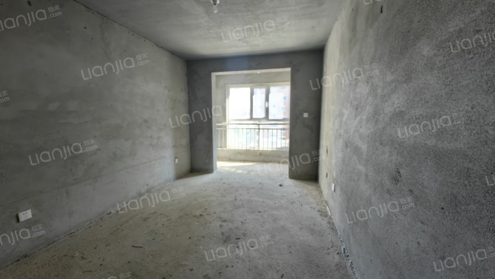 天保新城西区二手房实景图