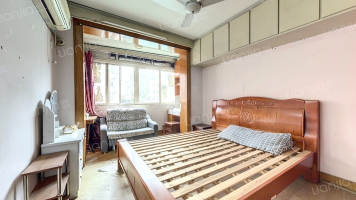 沽一小区二手房实景图