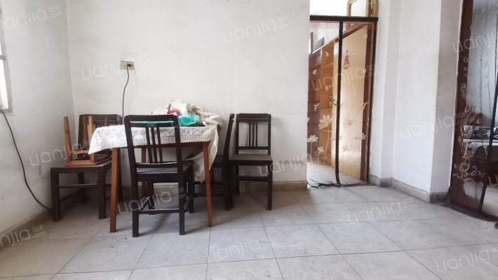 乐民里5号二手房实景图