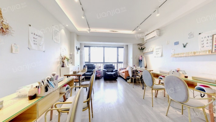 MOMOPARK二手房实景图
