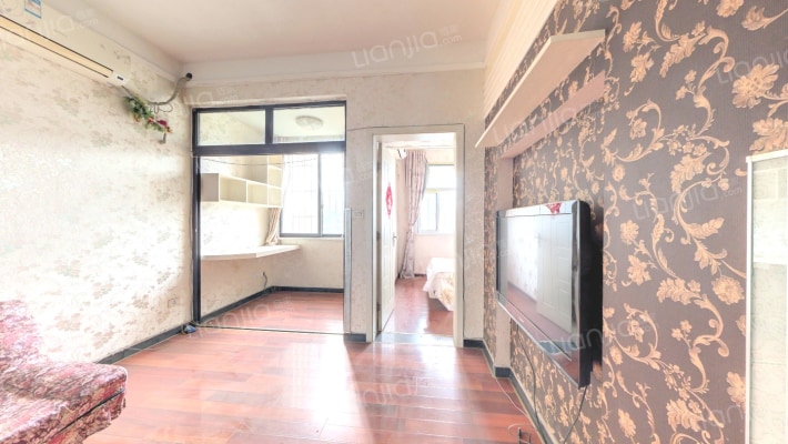 富进江山美邻二手房实景图