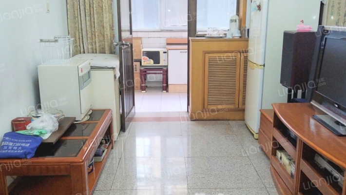 信托公司宿舍二手房实景图