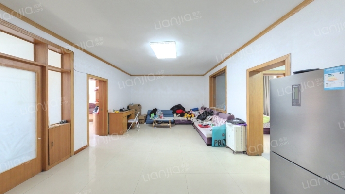 4370厂拐角楼二手房实景图