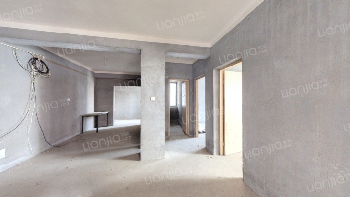 三港嘉苑北区二手房实景图