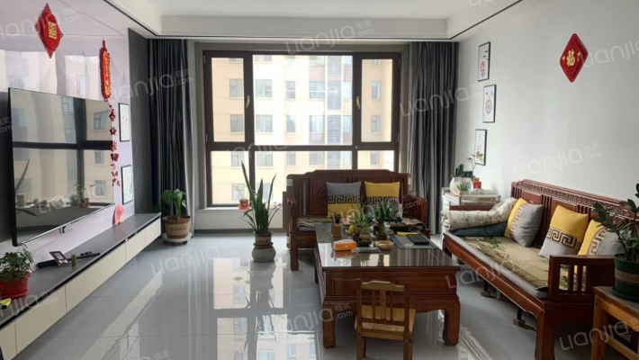 润泽华庭二手房实景图