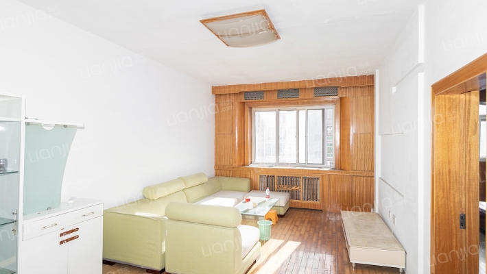 阳光小区二手房实景图