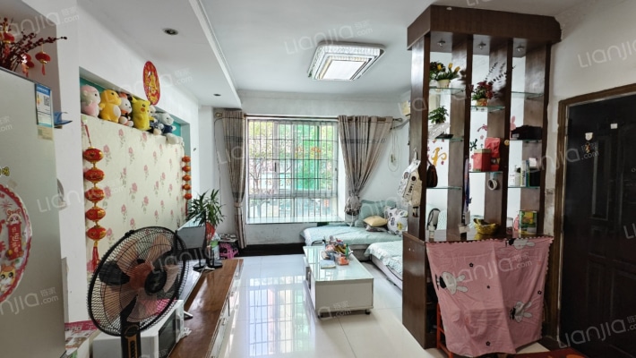 名仕轩(高明)二手房实景图