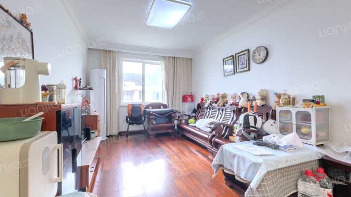 银翔新村二手房实景图