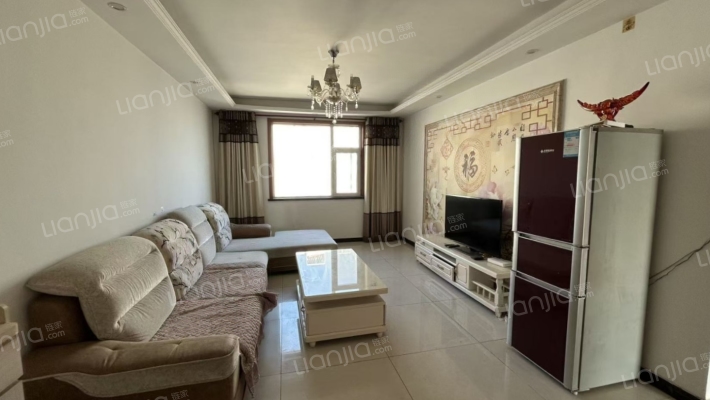 金阳瑞景小区交通便利，生活舒适，环境好-客厅