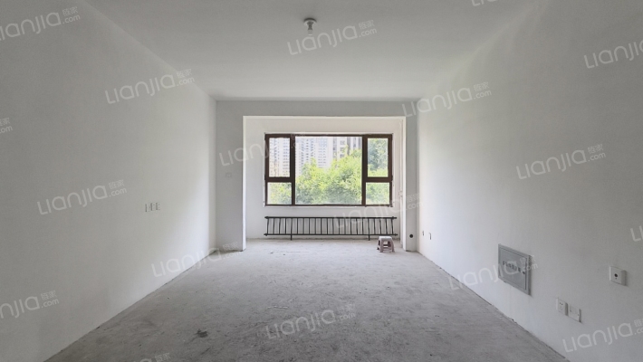 万润壹号二手房实景图