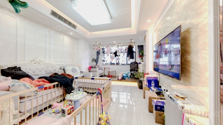 路劲主场双层纪二手房实景图