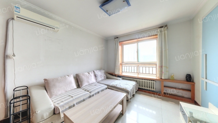 新时代公寓二手房实景图