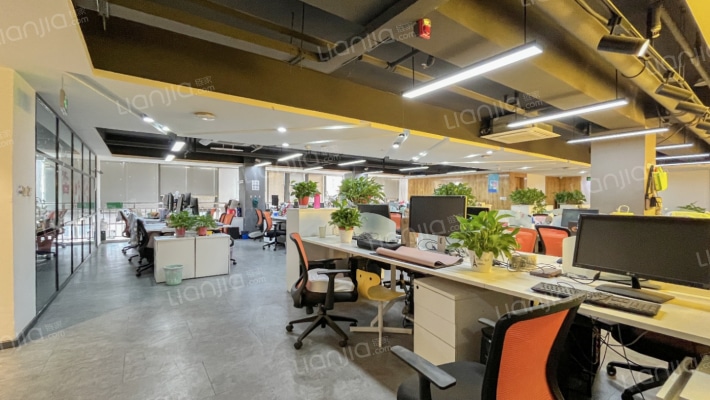 泰华金贸国际二手房实景图