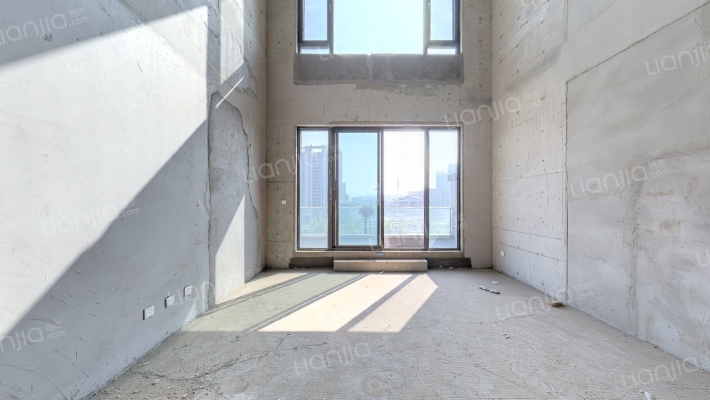 荣德·荣泽公馆二手房实景图