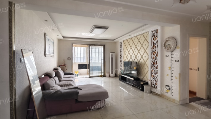 新城嘉苑D区二手房实景图