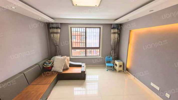 中央花园二手房实景图