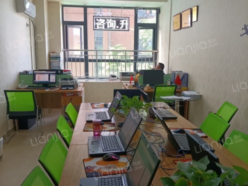 整租·欧郡 1室1厅 东北