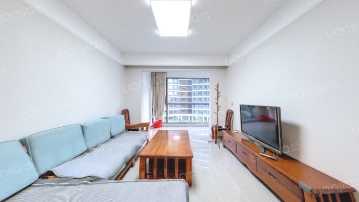 中山宝龙城二手房实景图