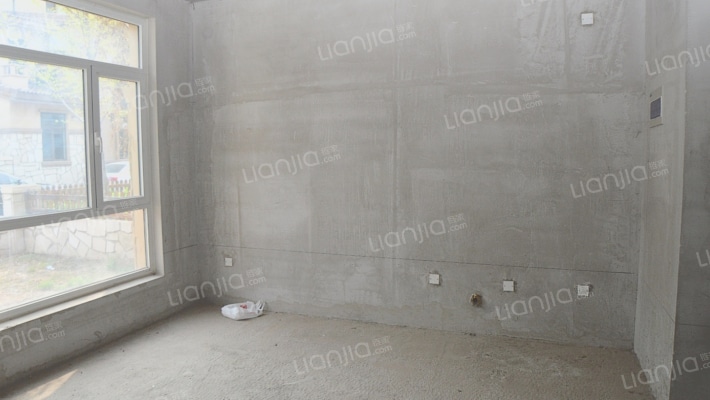 京都颐和城 5室2厅 南 北-客厅