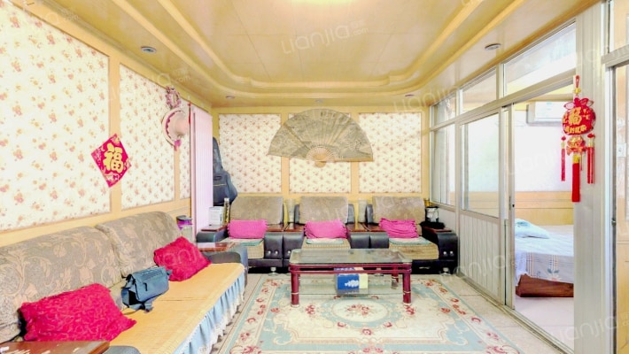 南华街小区二手房实景图