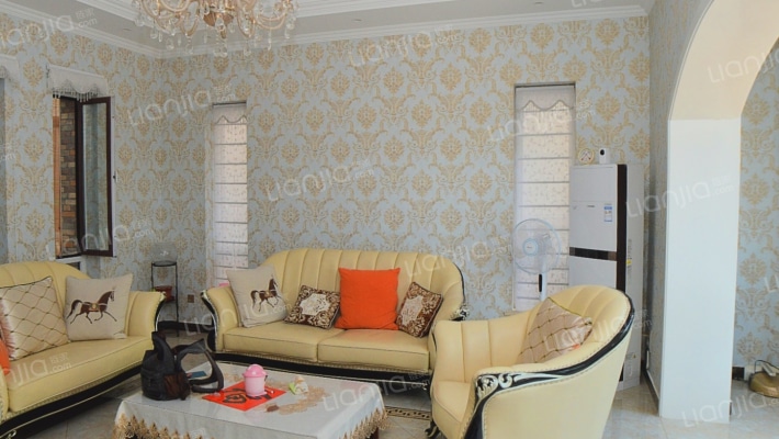 京都颐和城   精装    自带高尔夫   大社区 环境优美-客厅A